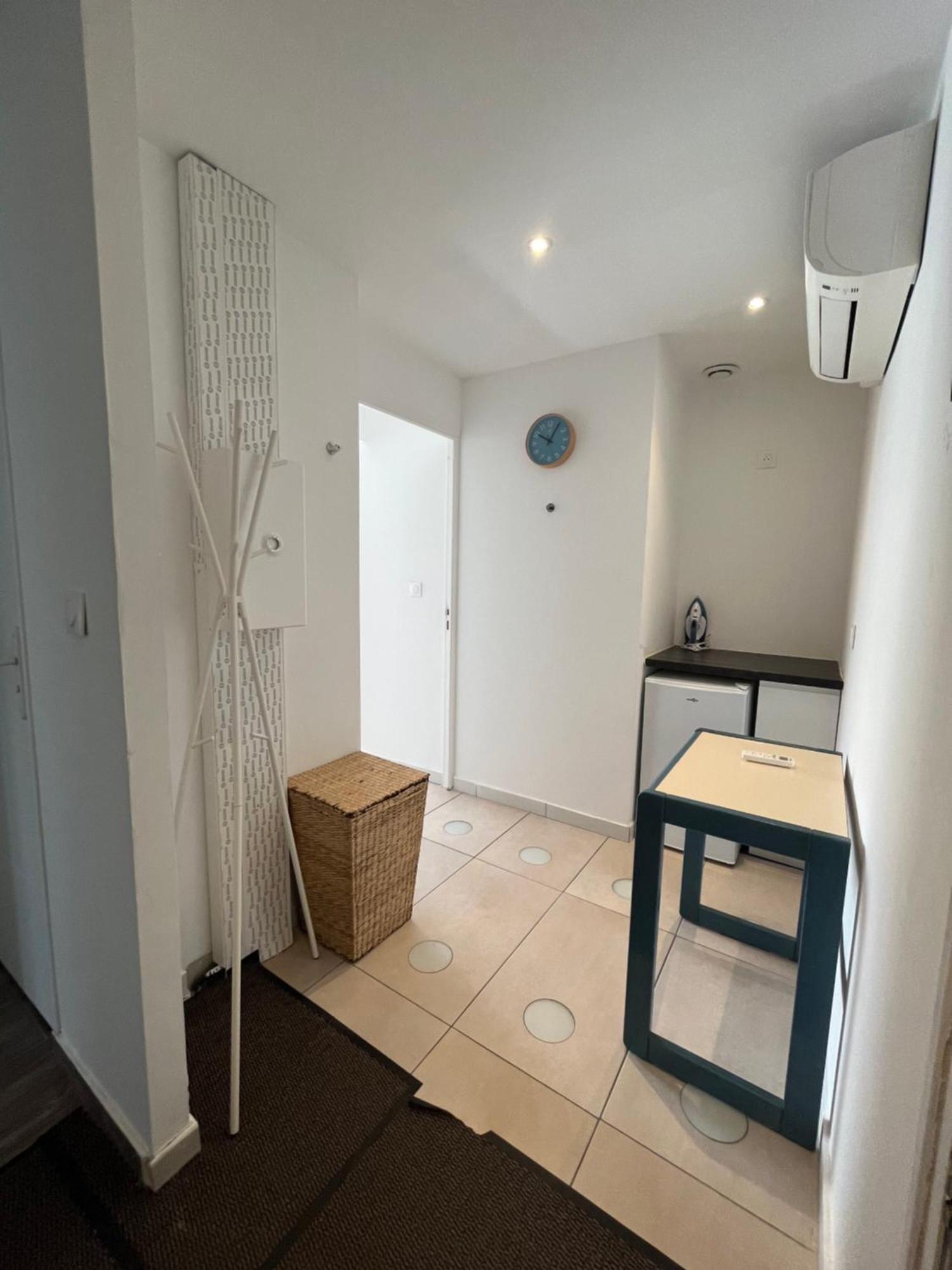 Appartement 4 Personnes, Aeroport Marseille Marignane Bagian luar foto